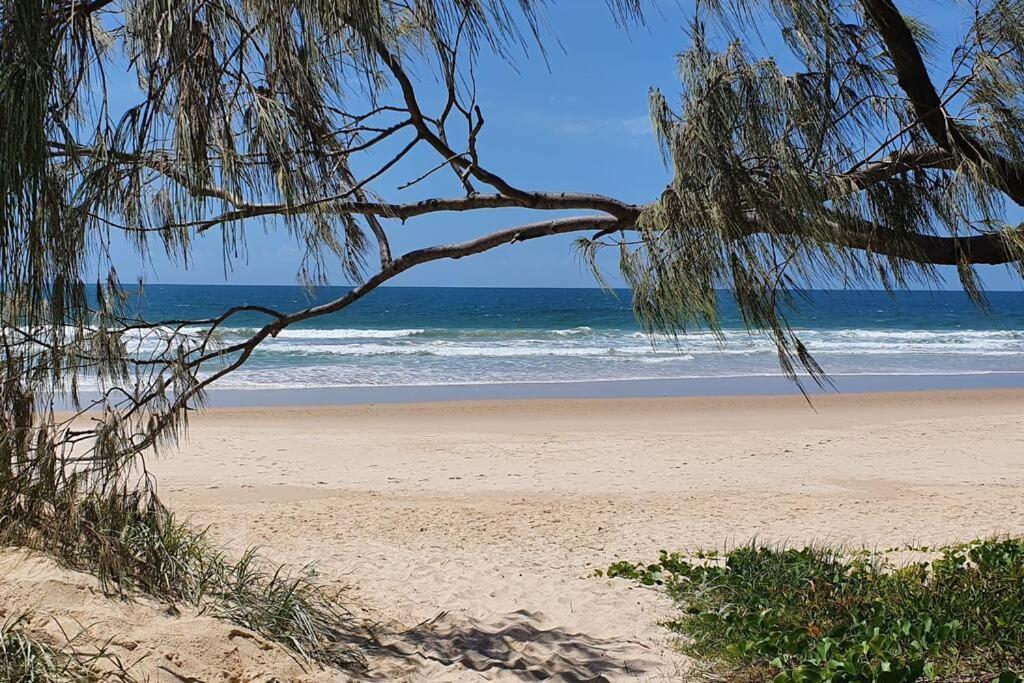 Your Place. Enjoy The Beach Retreat Рэйнбоу-Бич Экстерьер фото
